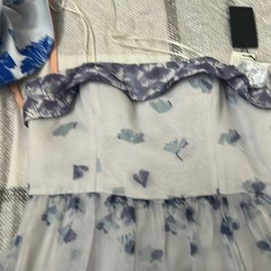 Brand new dress strapless organza maxi dress. Waist 30